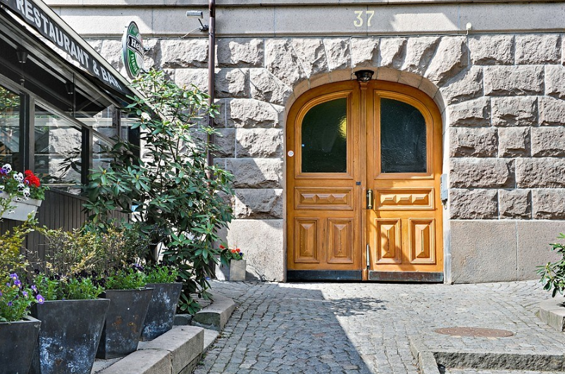 Varmt välkomna till Linnégatan 37B!