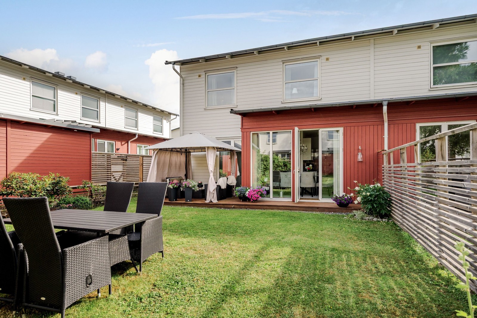BR-parhus mot innergård