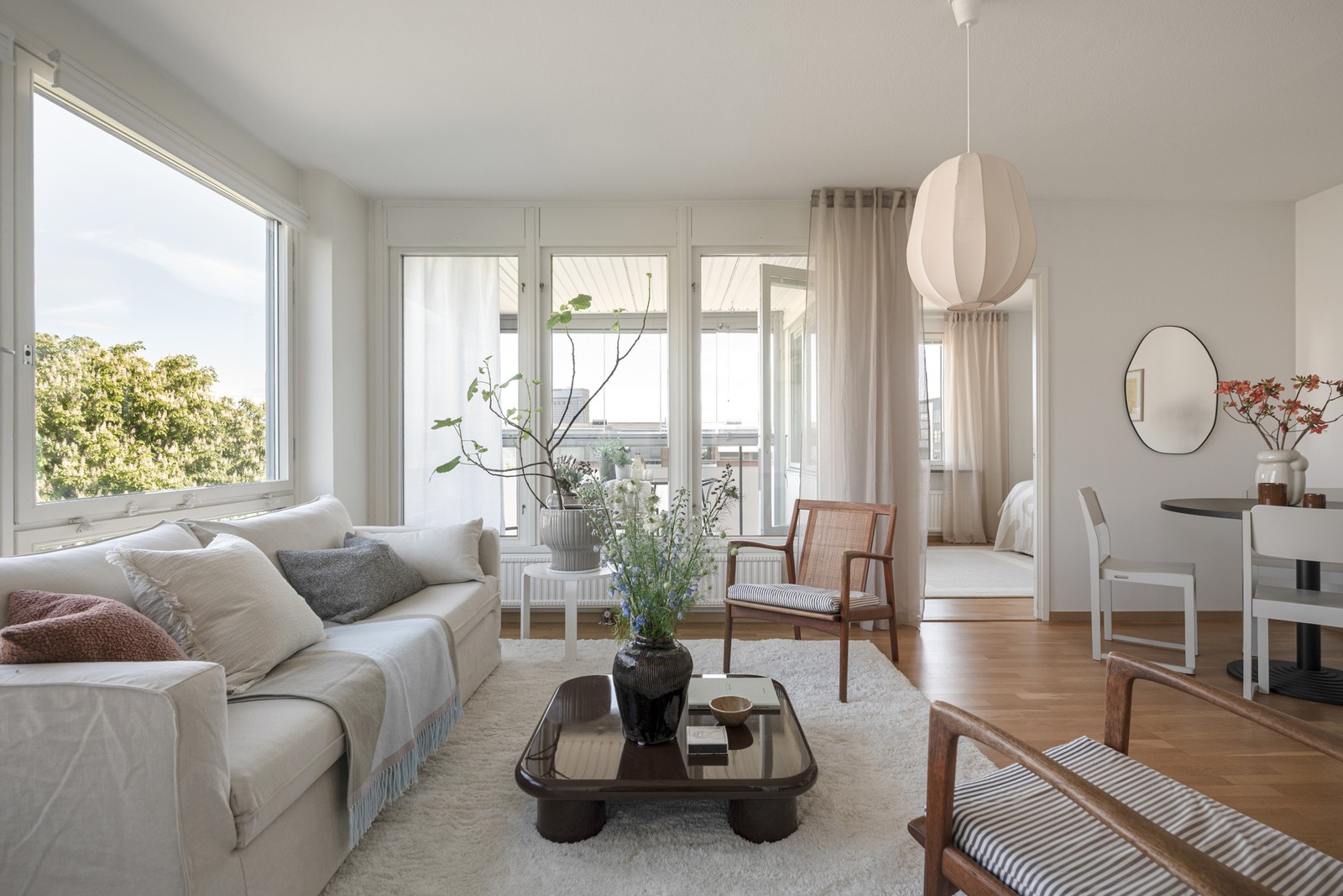 Välkommen till denna ljusa gaveltrea!