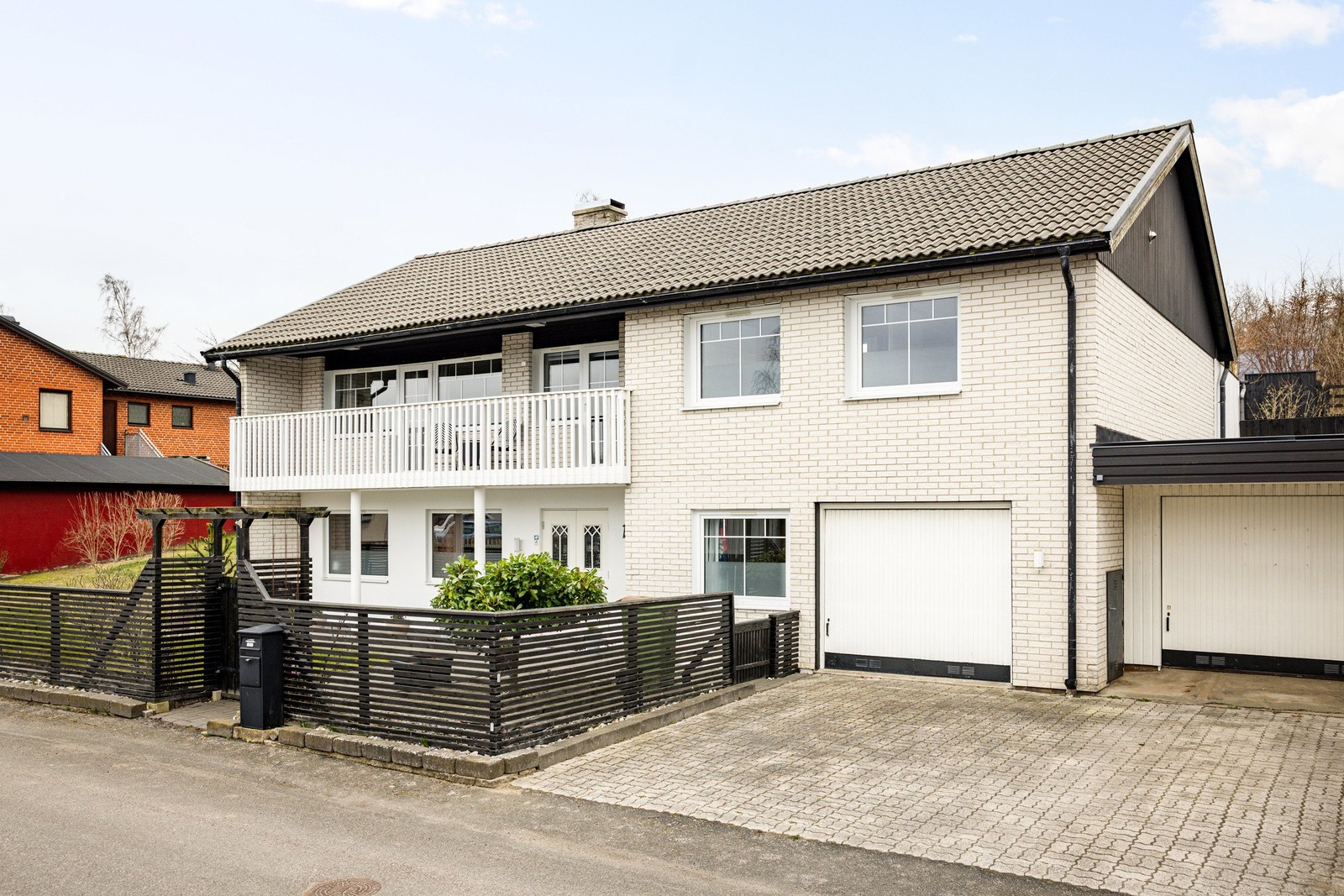 Välkommen till Avenboksvägen 13