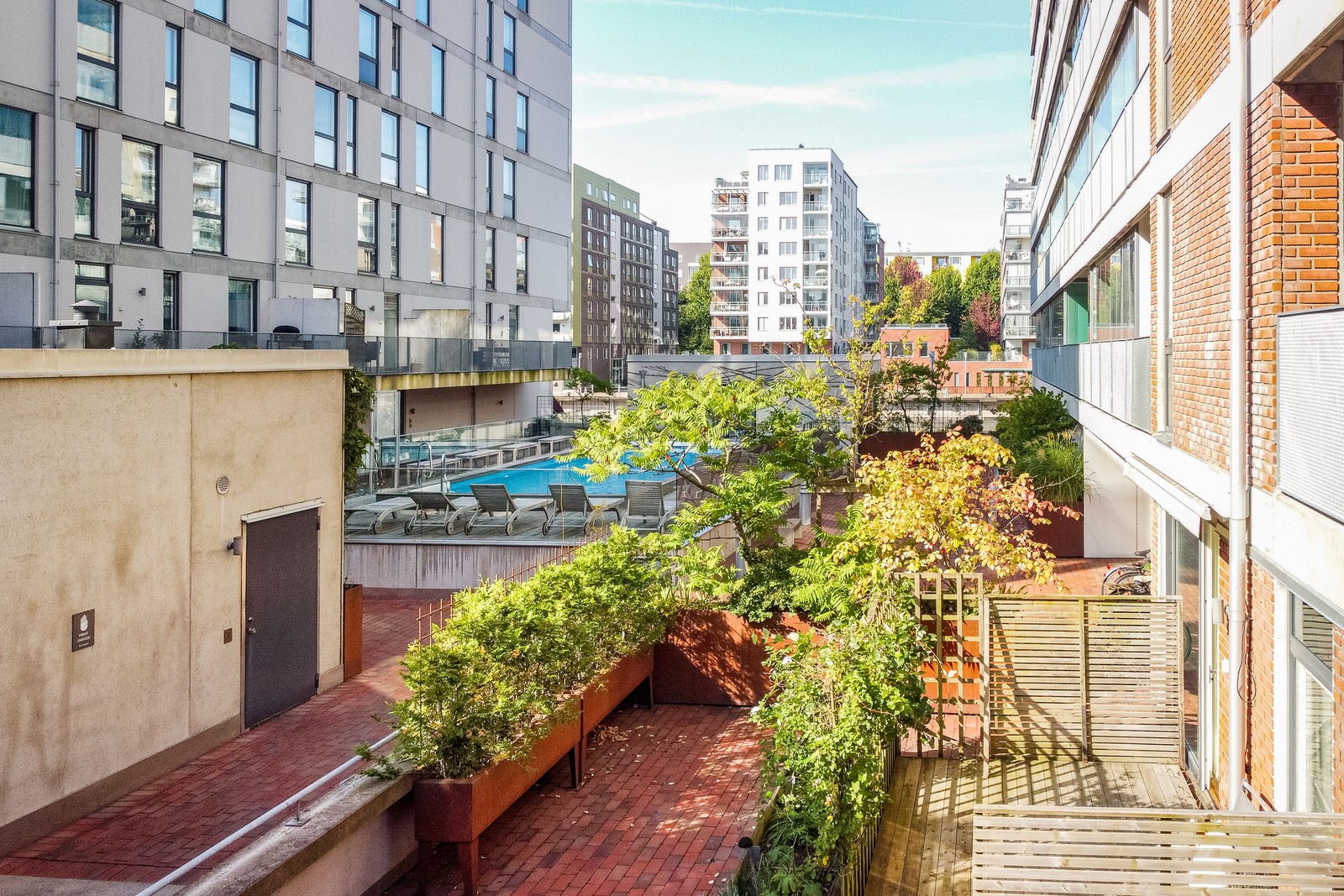 Välkommen till denna bostad med låg avgift i en stabil förening