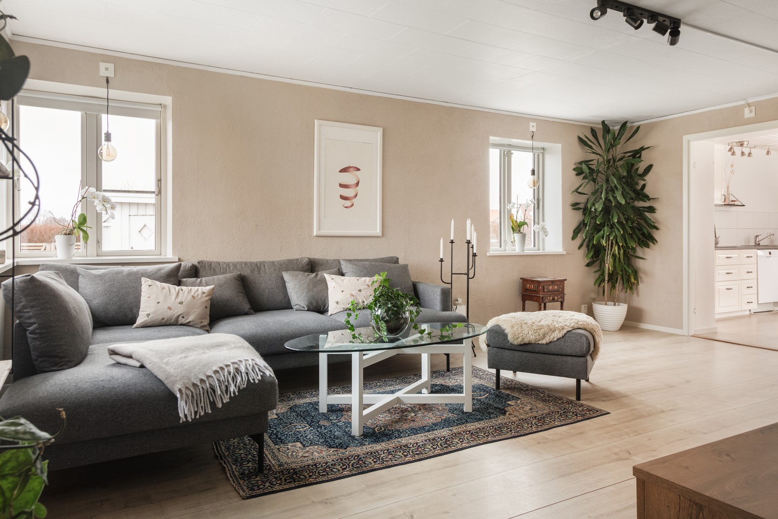 Koppling mellan vardagsrum och kök