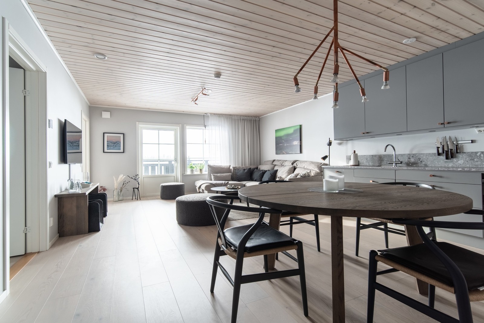 Vardagsrum och kök