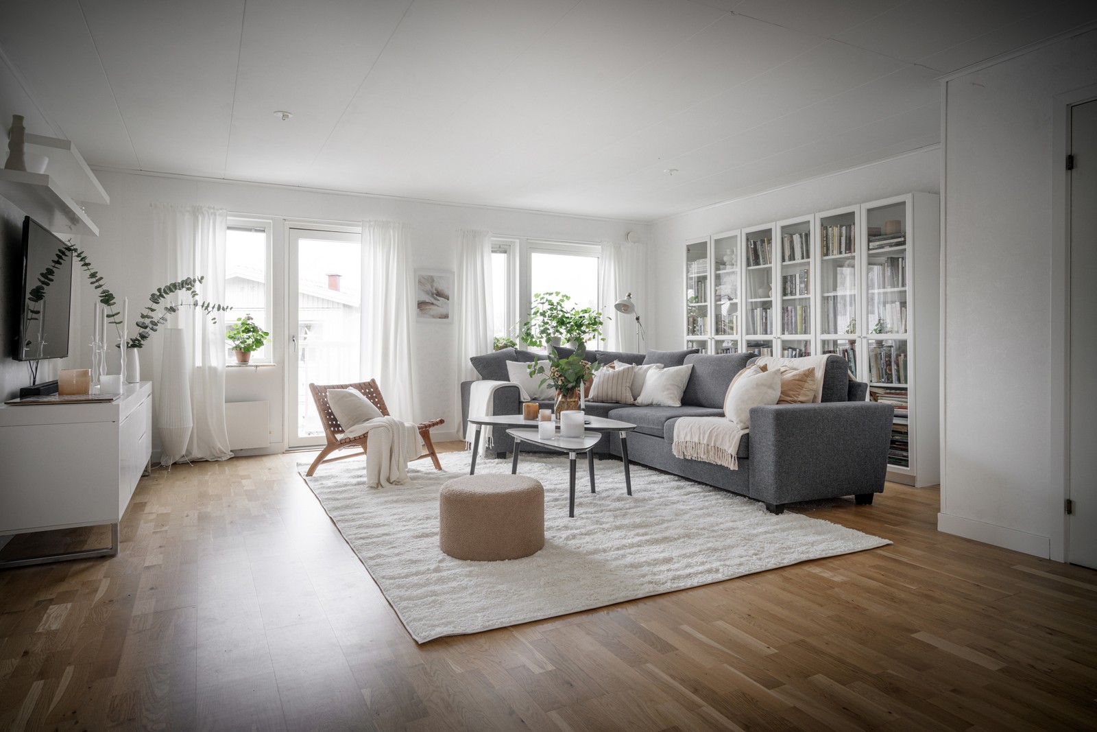 Sällskapsrummet var tidigare uppdelat i två ytterligare sovrum