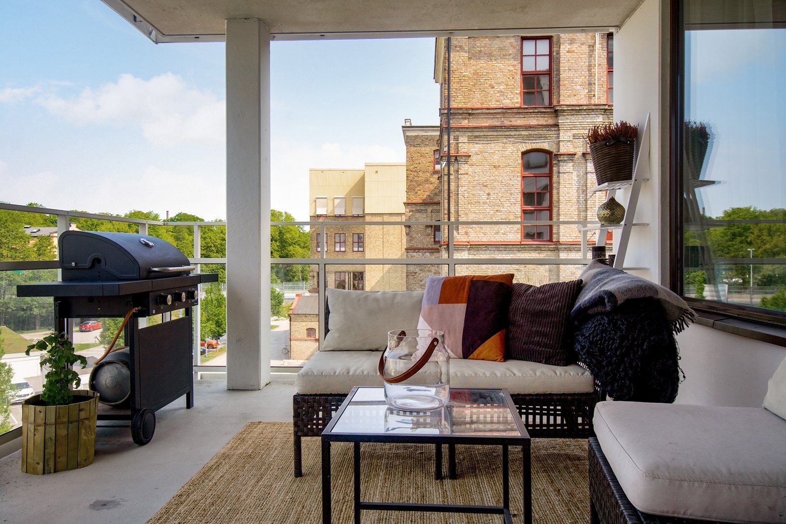 Varmt välkomna till denna familjedröm i populära bostadsrättsföreningen Spinneriet