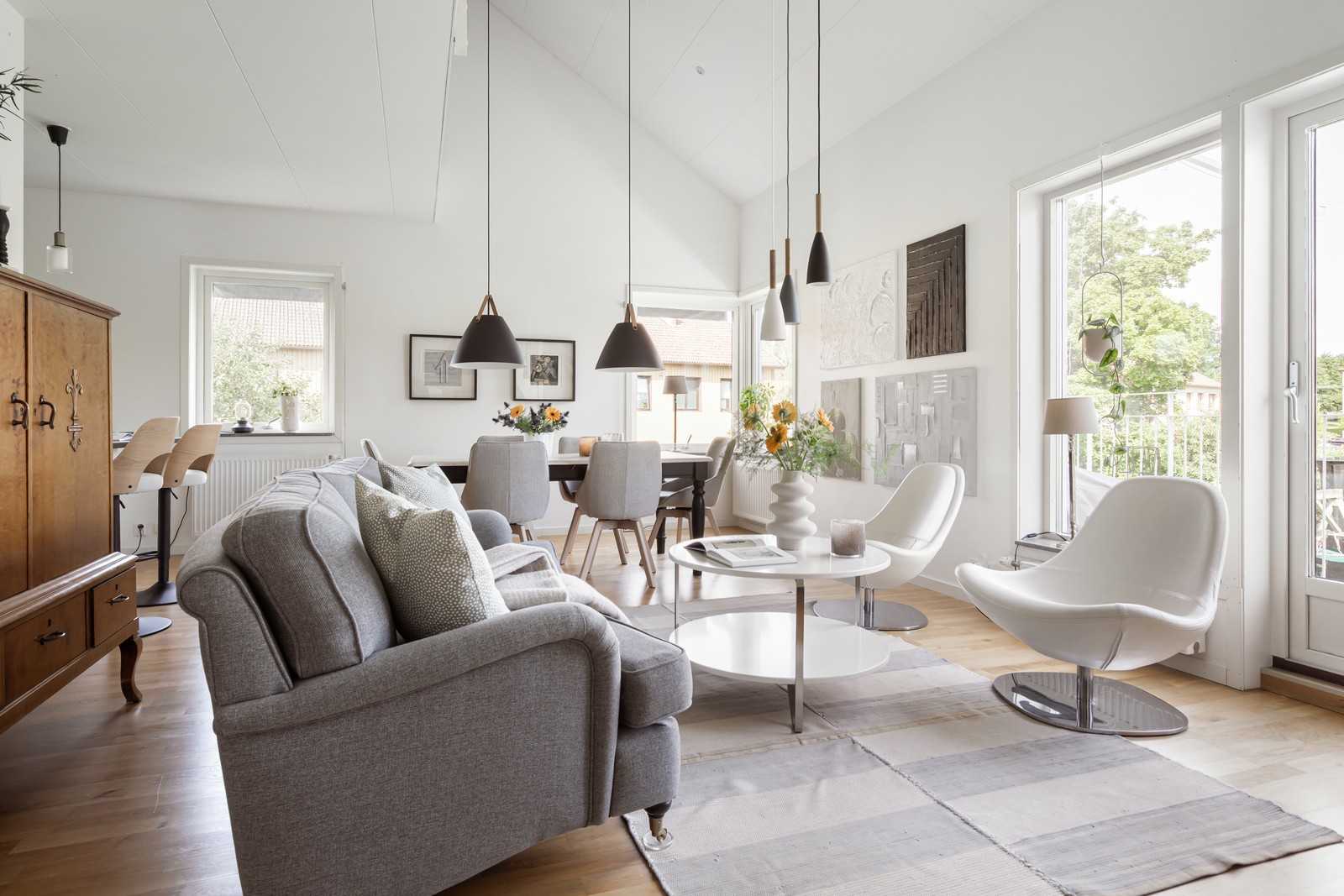 Välkomna till denna underbara 5:a om 110 kvm i Mölndal Innerstad