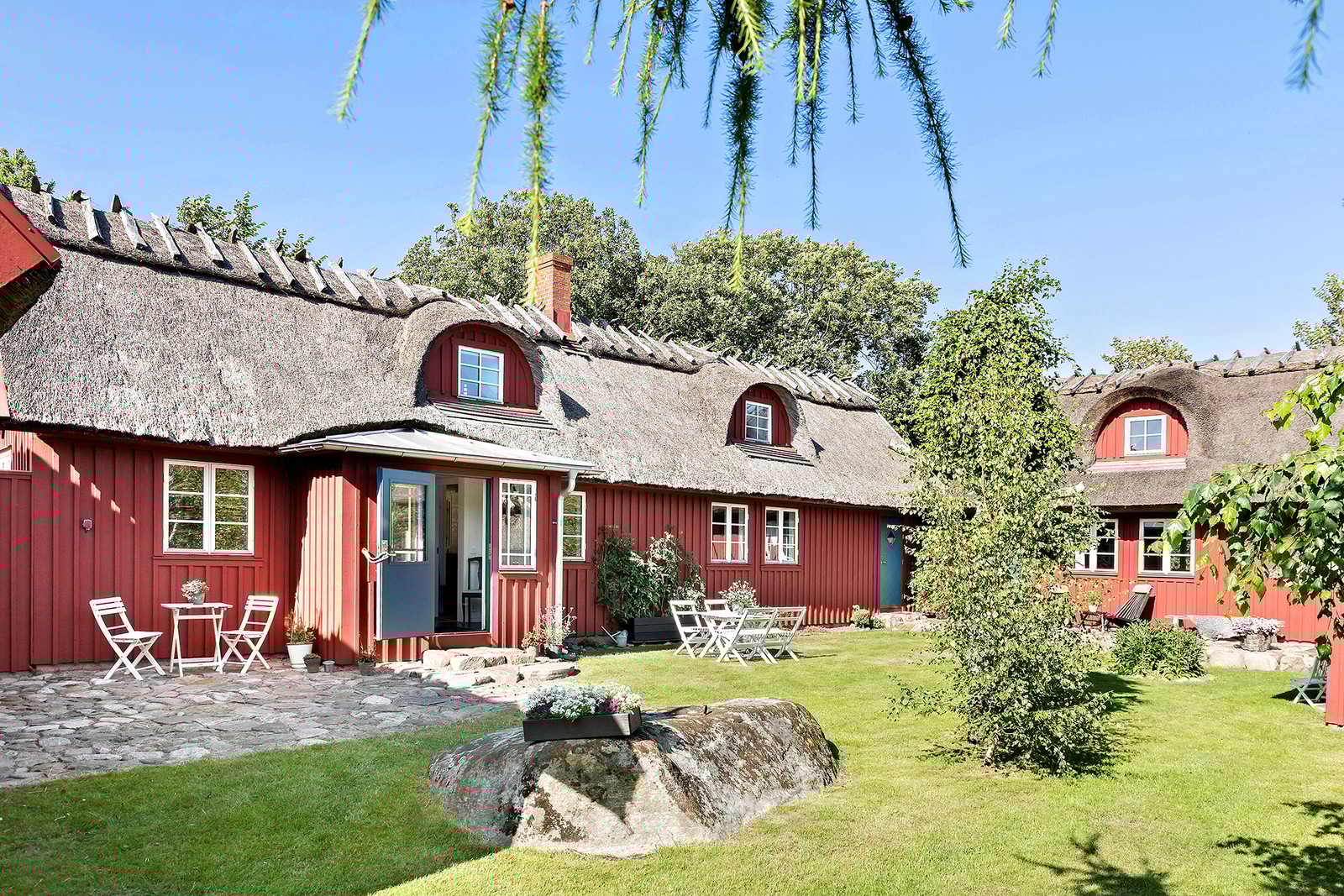 Inbäddat i grönskan