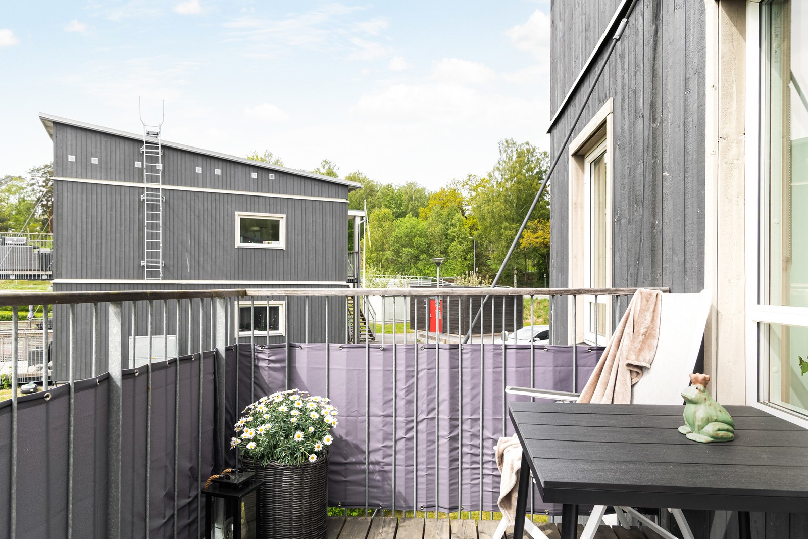 Välkomna till Rektor Jönssons Väg 17