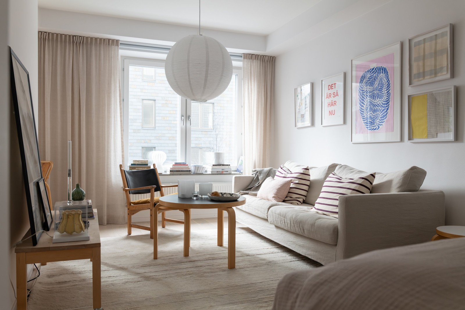 Välkommen till denna påkostade bostad i Eriksberg