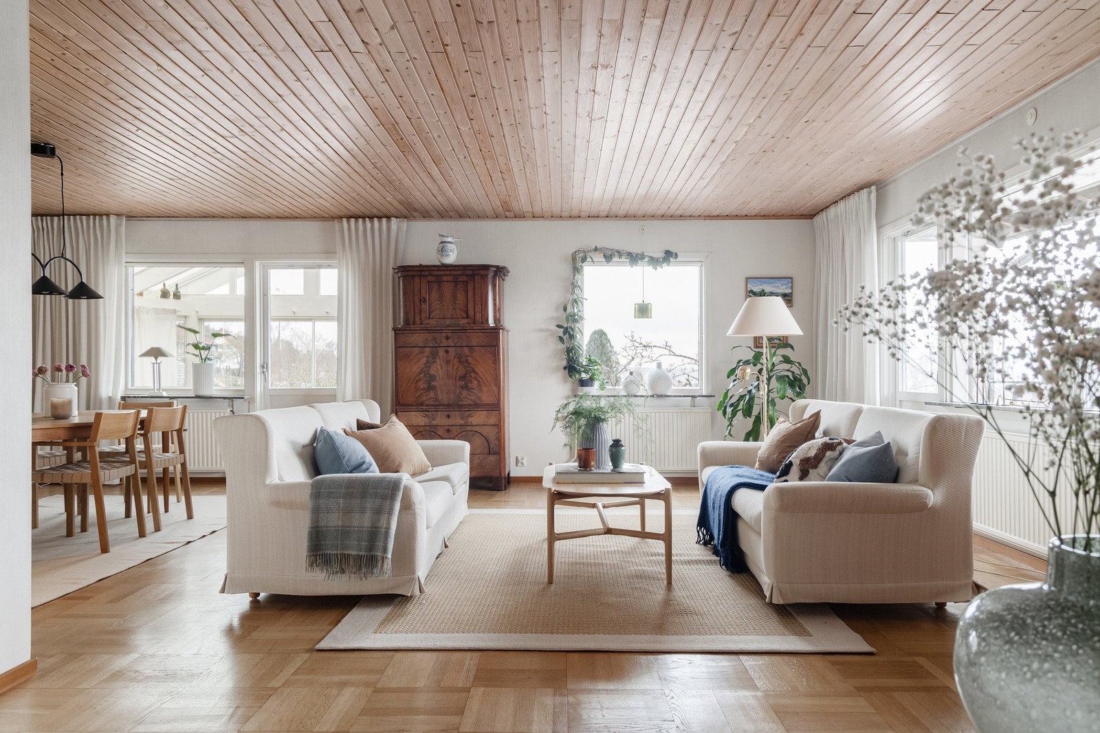 Välkomna till Edward Olssons Backe 14