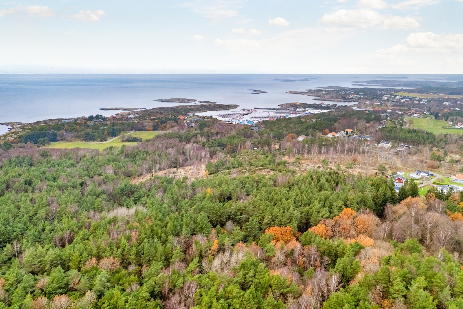 Närhet till salta bad och Lerkils hamn
