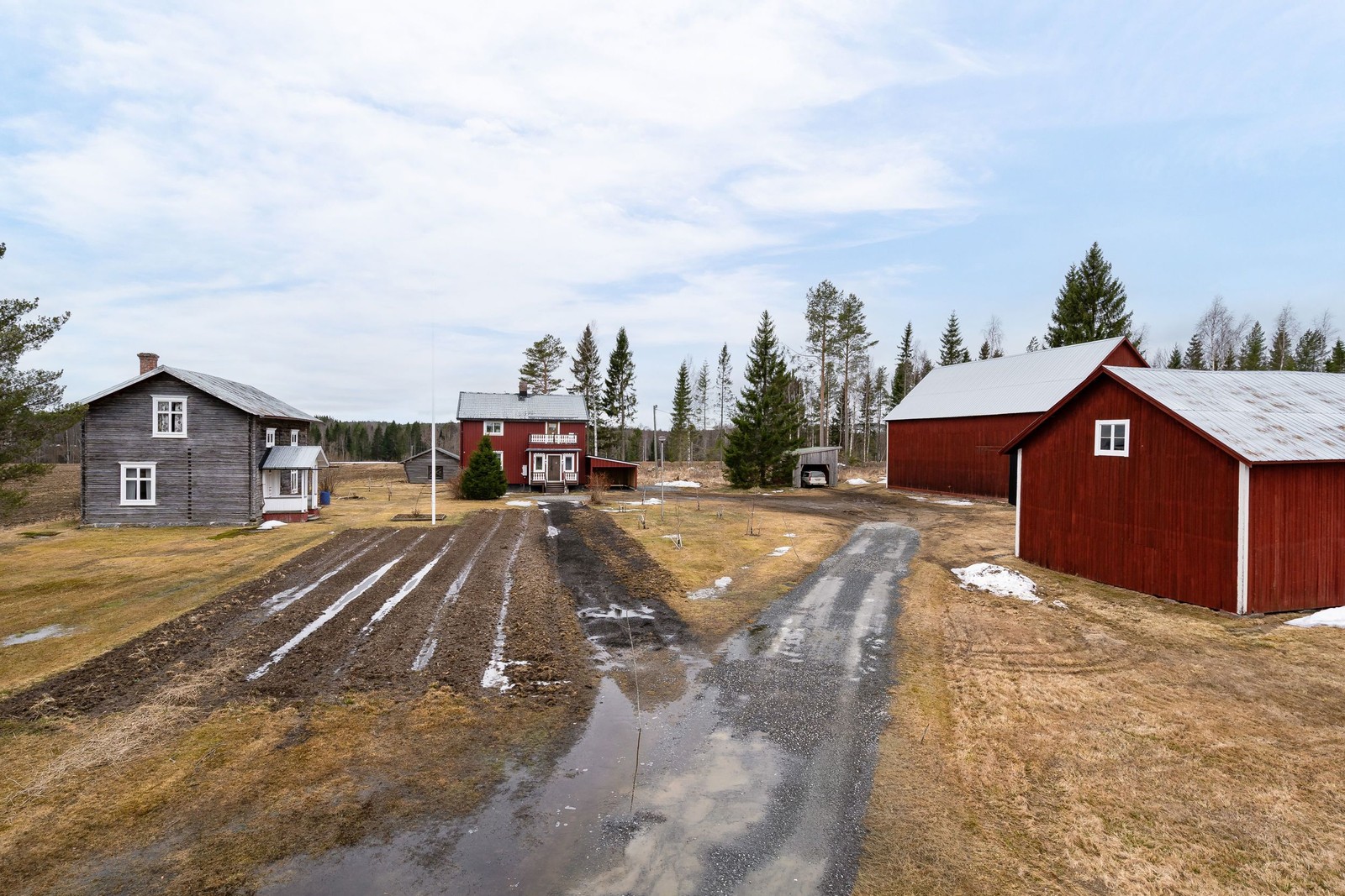 Mysig gård i Drängsmark