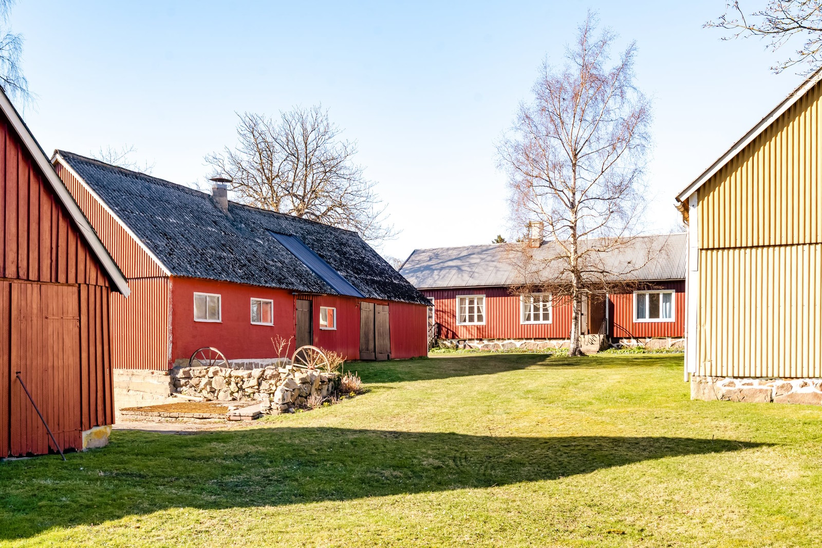 Innergård mot bostaden
