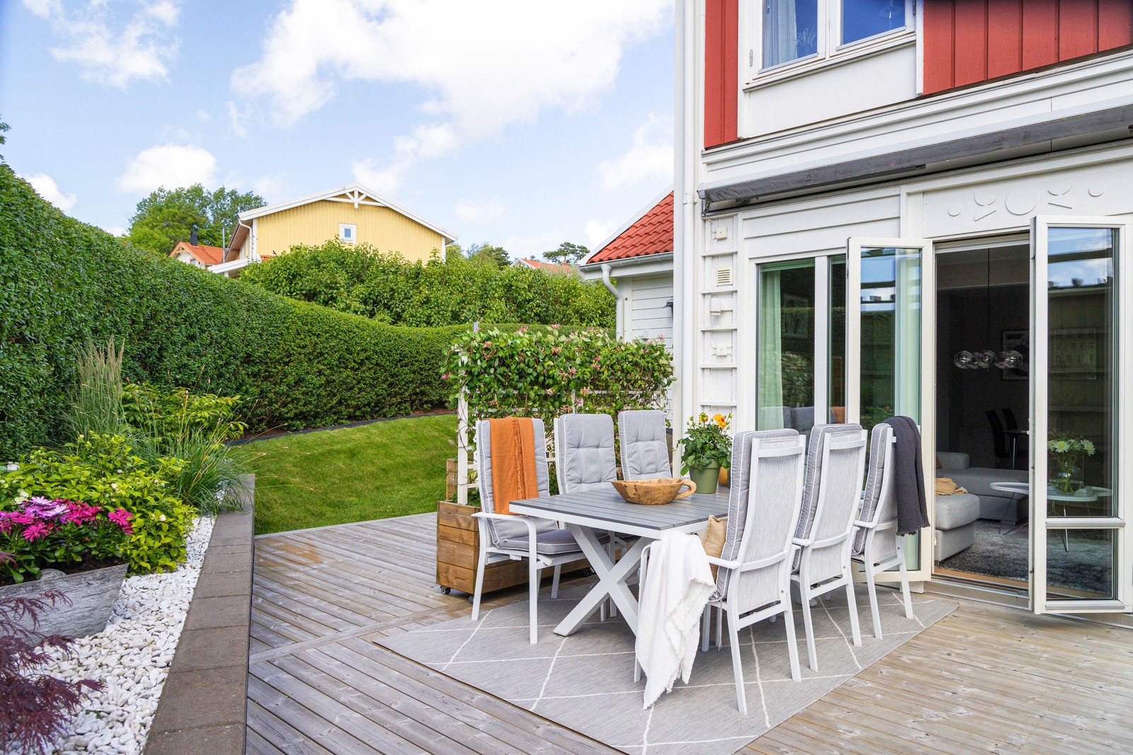 Välkomna till detta underbara gavelradhus i Eklanda