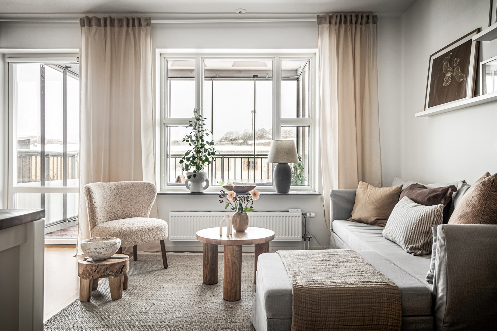 Välkomna till denna fina och trivsamma tvåa på Kvarnbyvallen