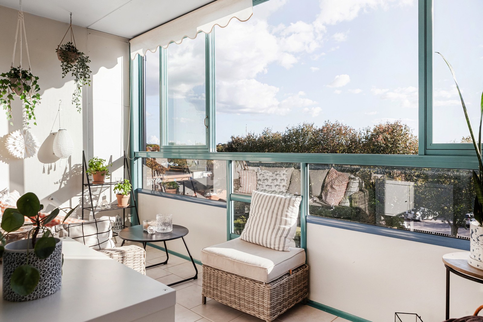 Härlig balkong med fri utsikt