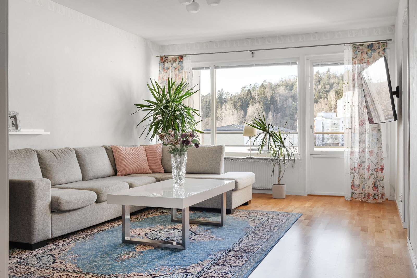 Välkomna till Rullharvsgatan 2 E