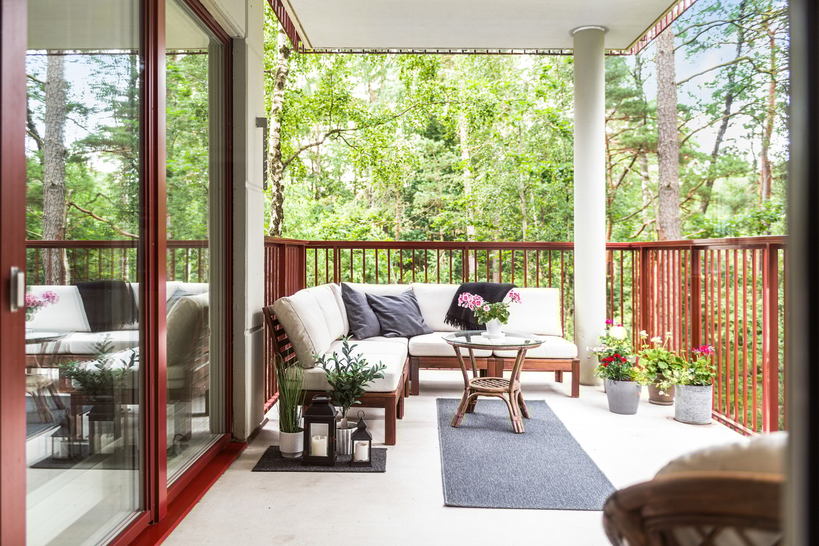 Nu kommer denna utsökta tvåa m. möjlighet att bygga om till en trea-  att erbjudas på Berguven 6