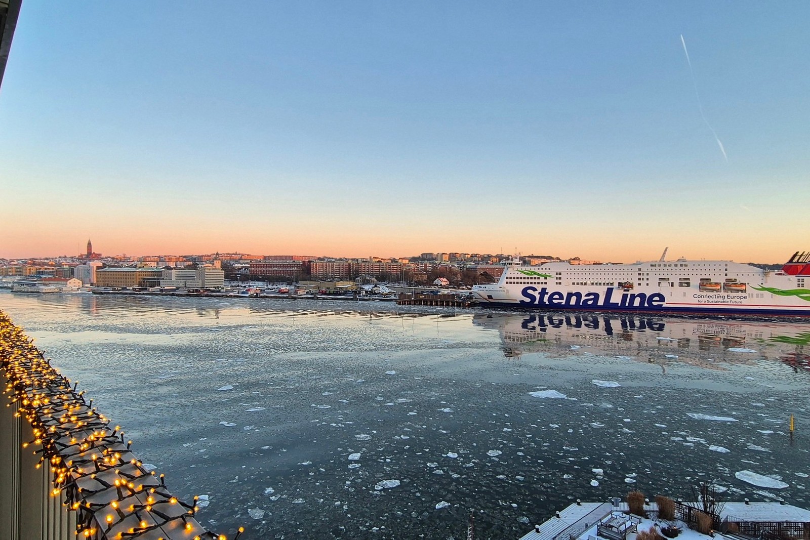 Magisk utsikt över älven