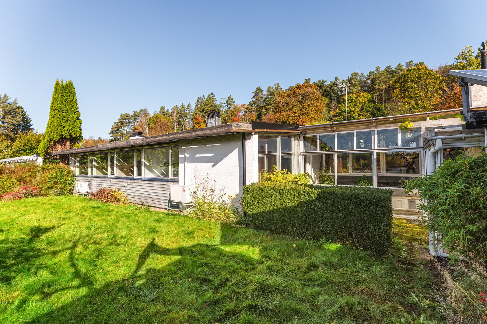 Mycket karakäristisk 60-talsfunkis med omfattande renoveringsbehov