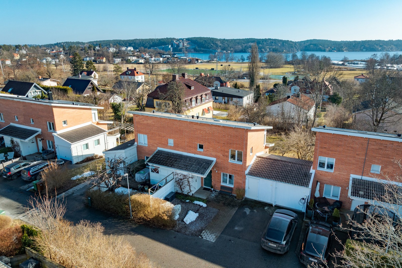 Herrgårdsstigen 27 - en kort promenad från vattnet
