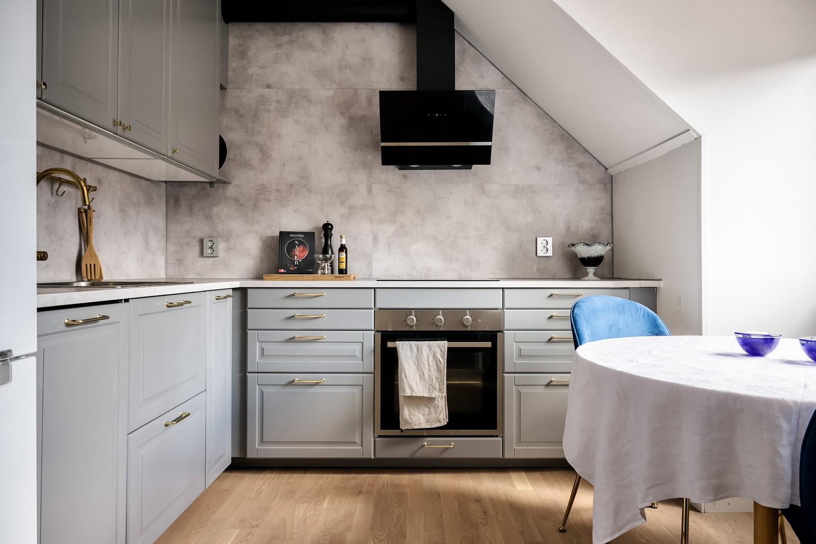 Varmt välkomna till Huskvarnavägen 92B!