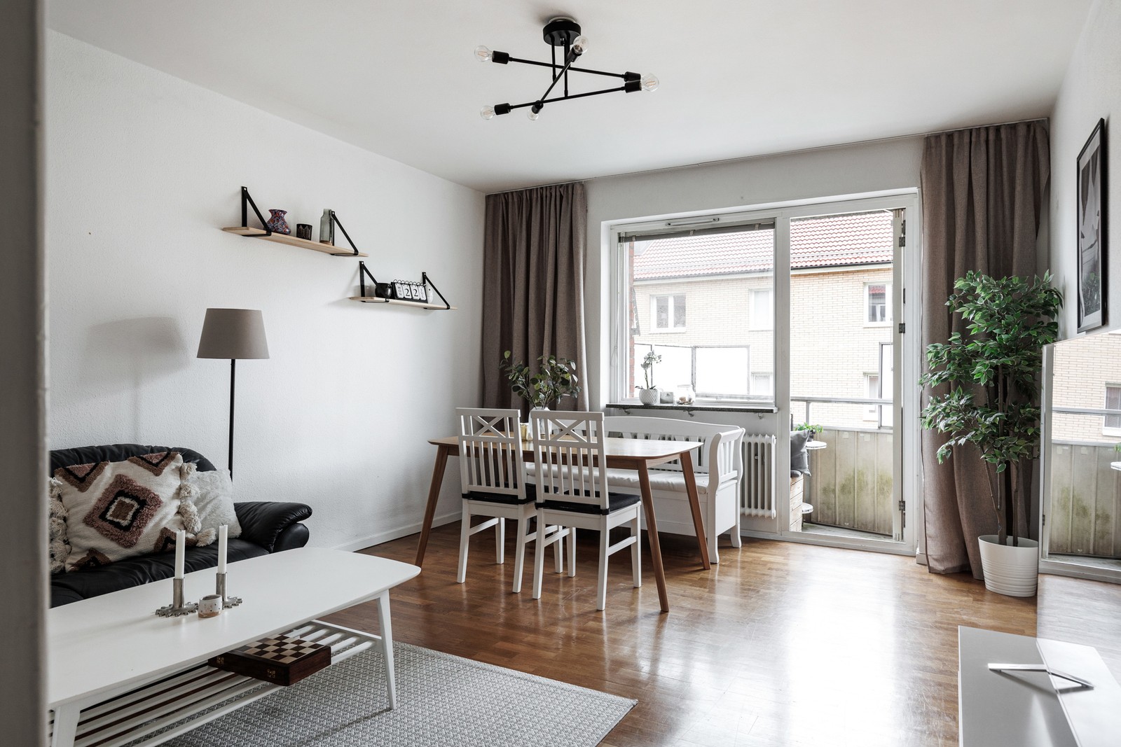 Här bor du ostört med ett fritt läge utan insyn.