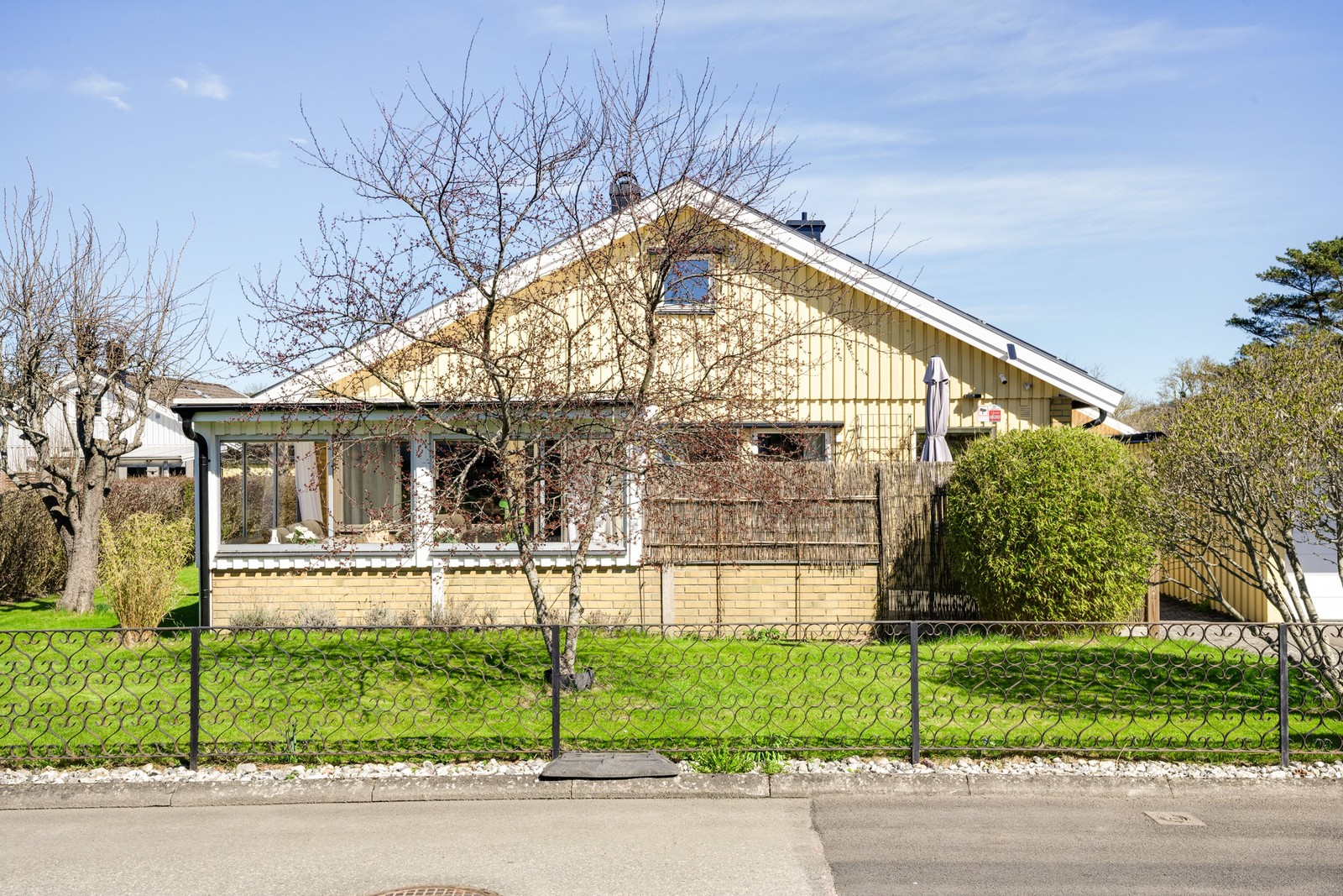 Välkommen till Nils Ebbesgårdsgatan 25