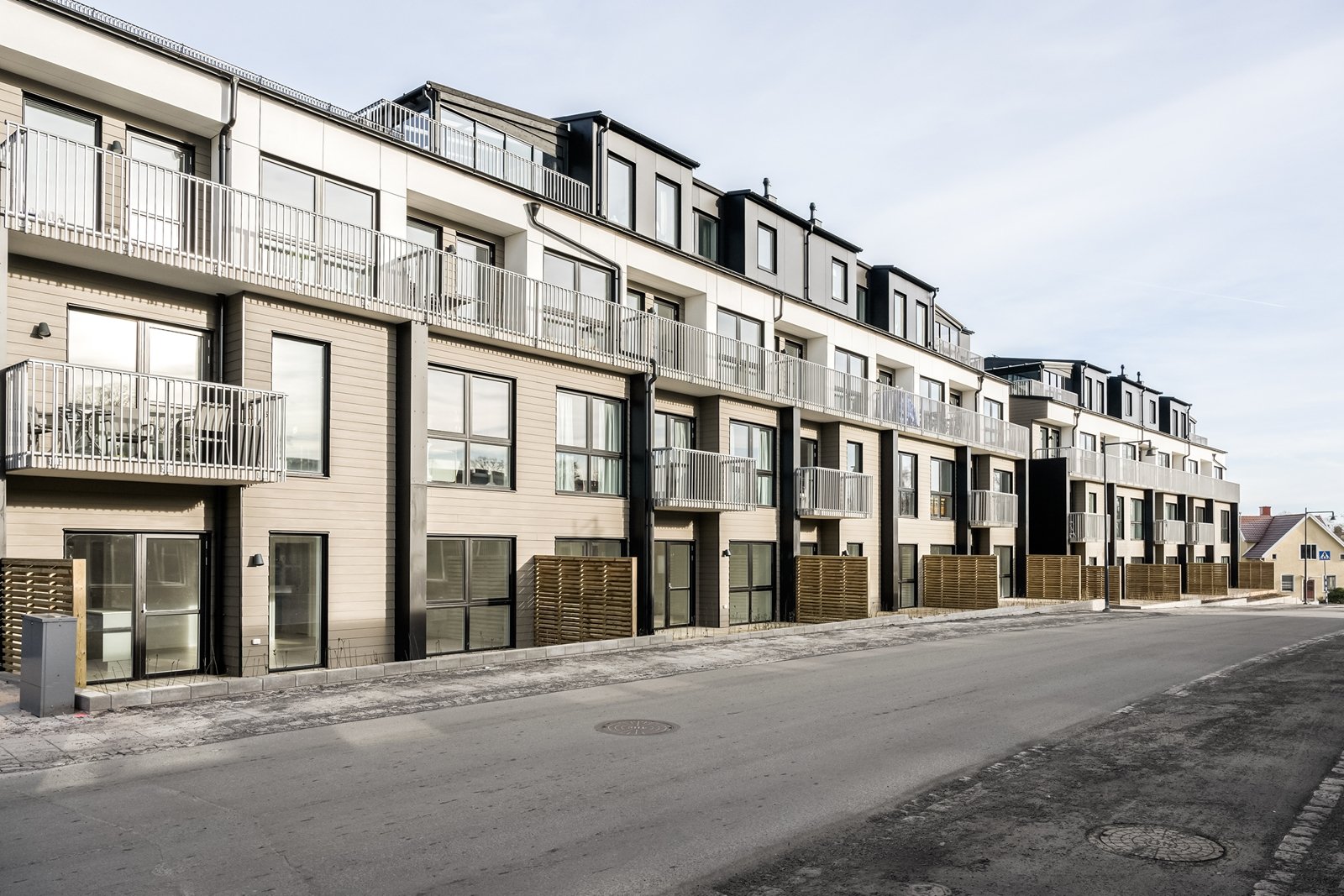 Stilsäker trerummare i trendiga Brf Stråket!