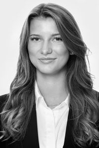 Hilda Hjerling, Bjurfors Kundvård Göteborg