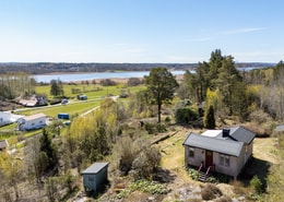 Nerebyskogens väg 16