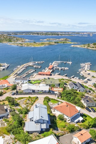 Villa med svårslaget högt och fritt läge