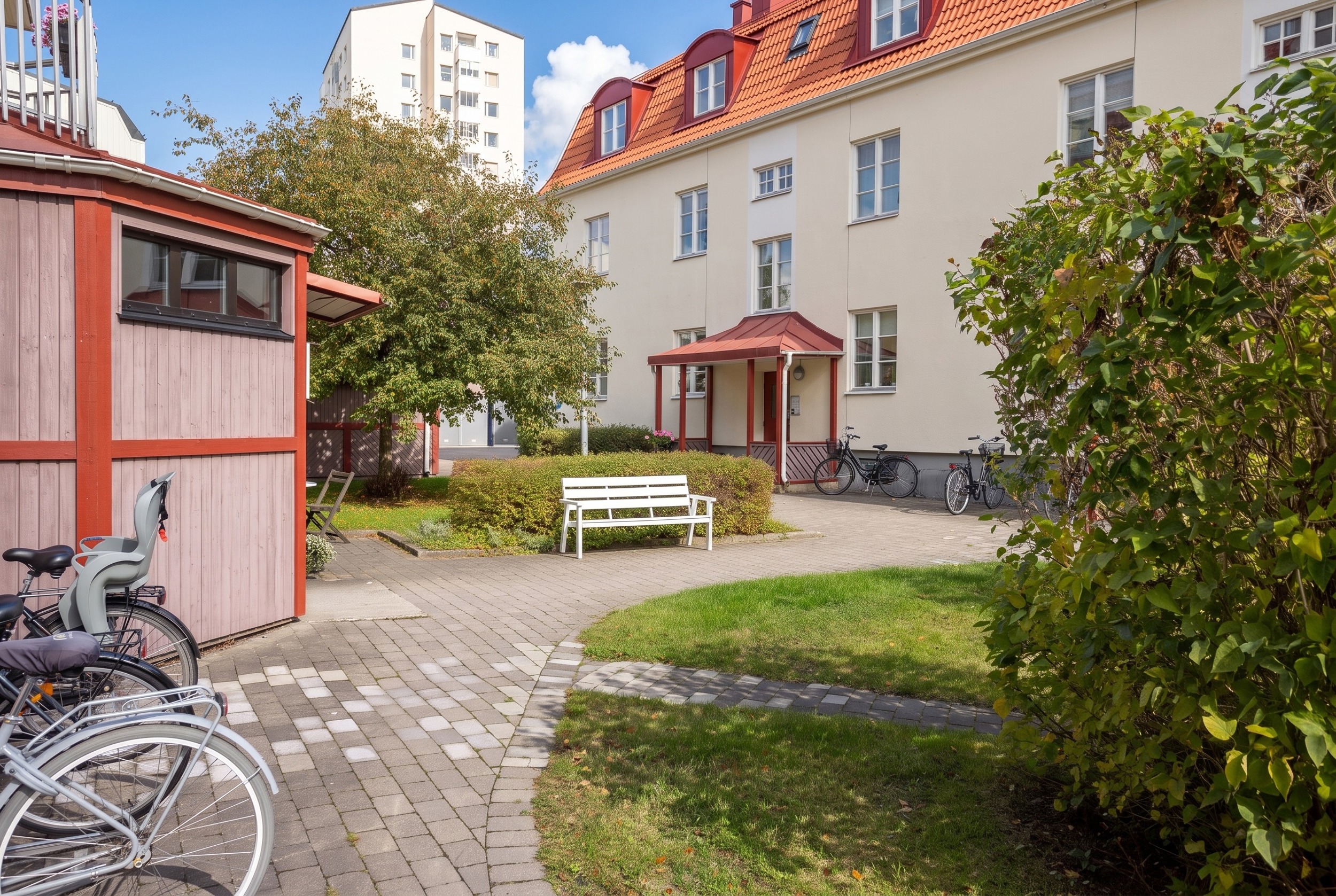 Bild 2 från Bjurfors