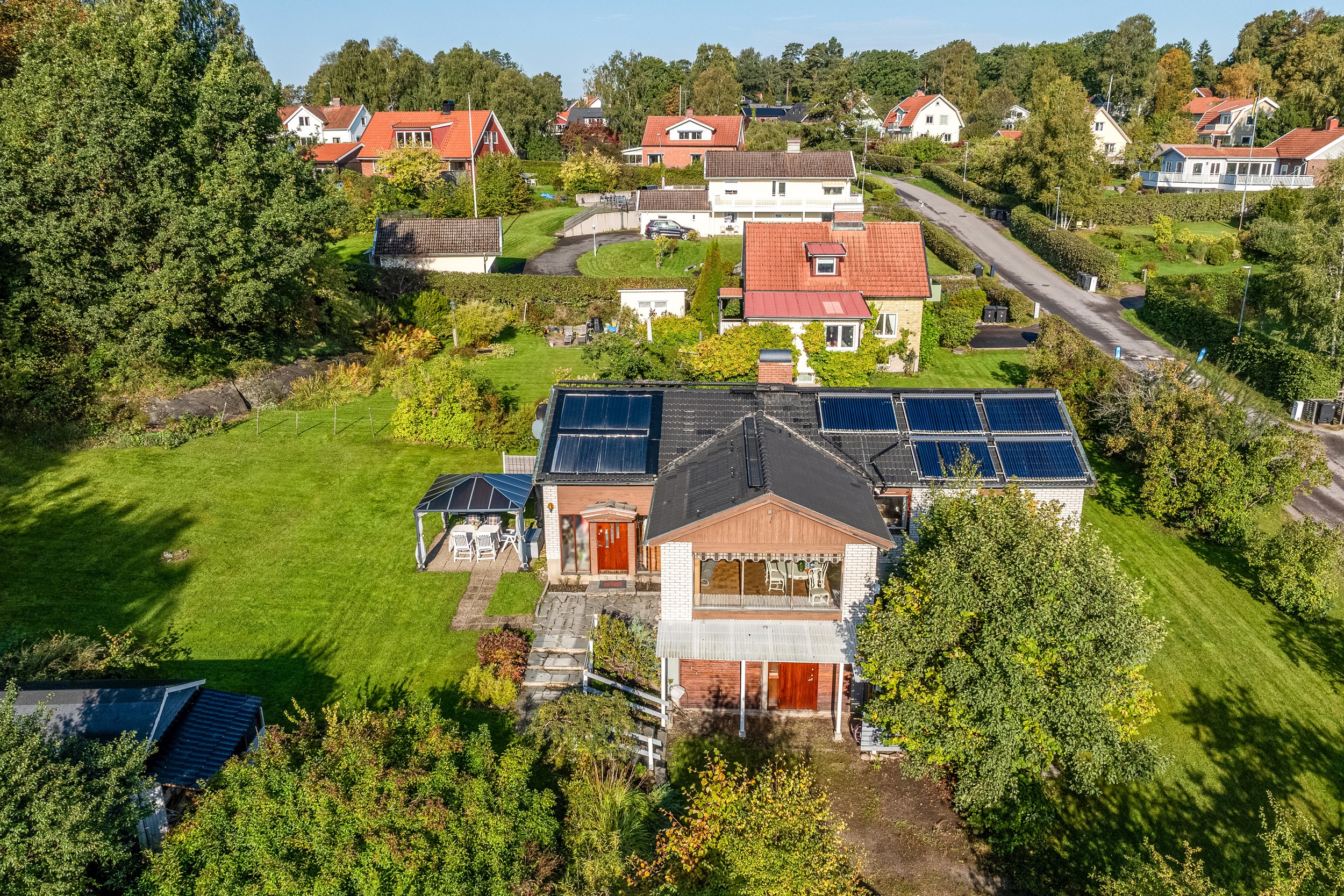 Von Holtens väg 4