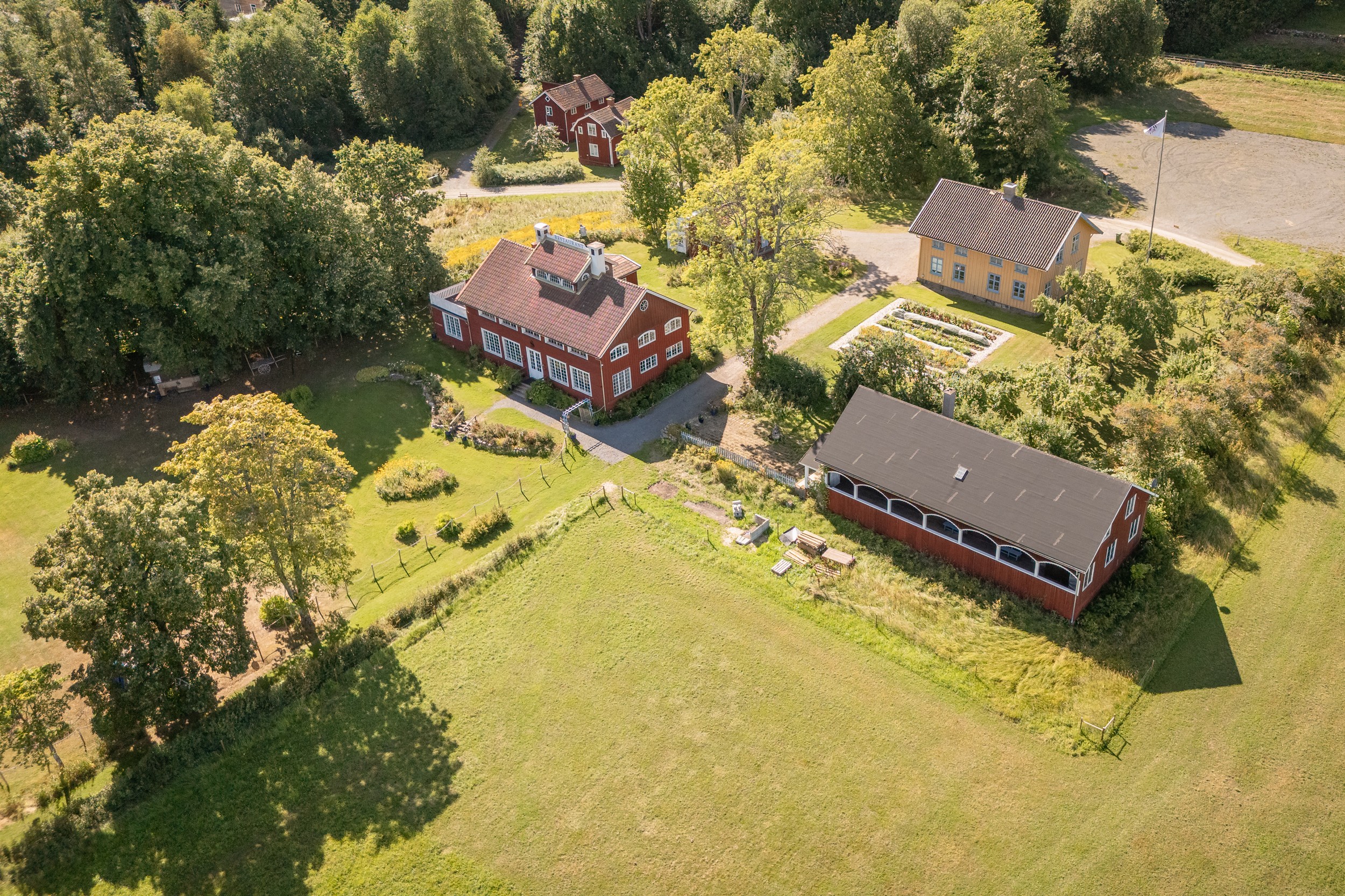 Bild 2 från Bjurfors