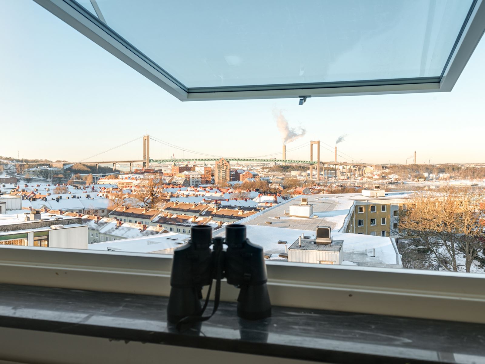 Panoramautsikt utsikt över Göteborgs hamninlopp. Seglaregatan 10 - Bjurfors