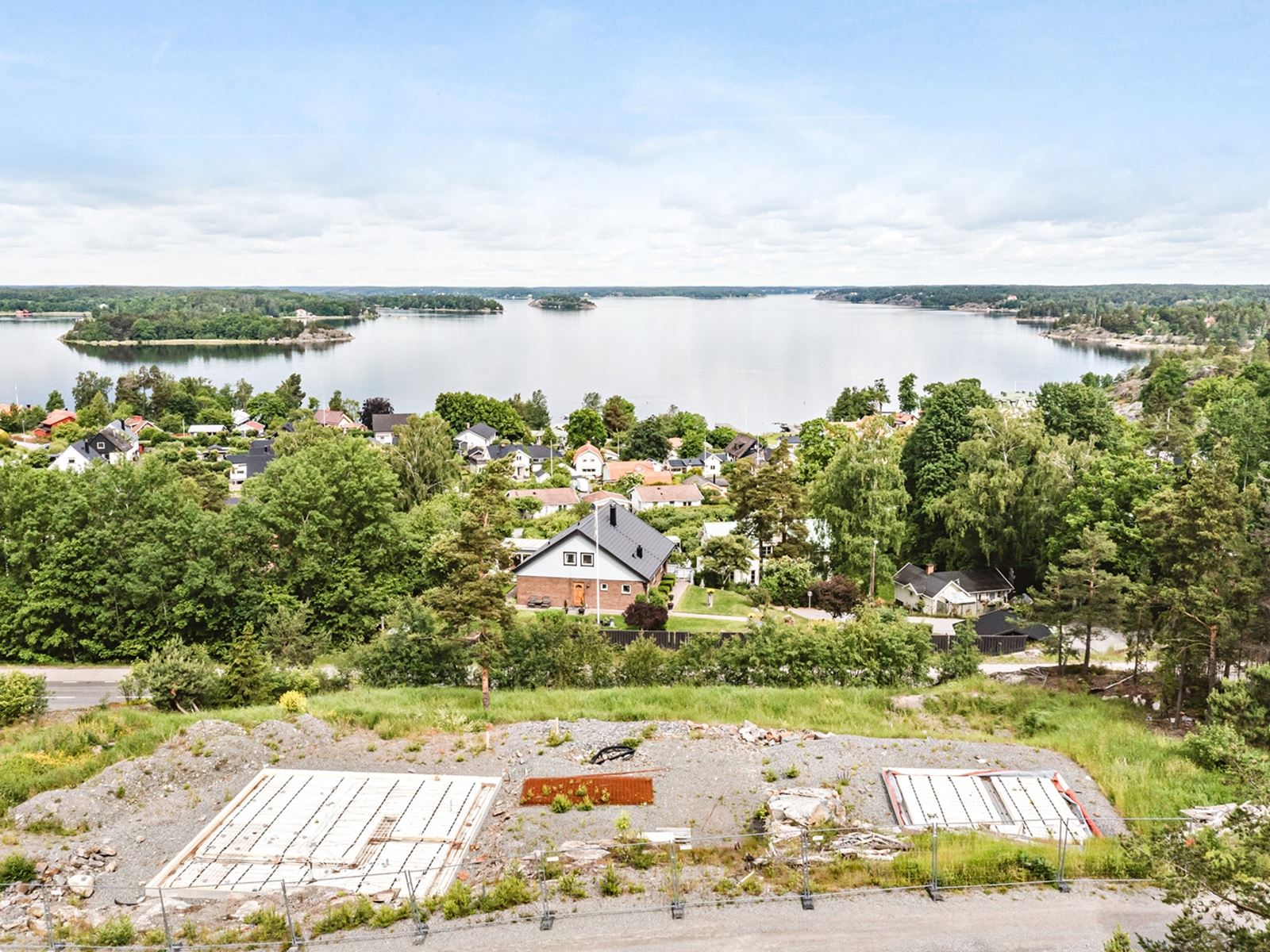 Byggklar tomt med panorama mot Torsbyfjärden. Torshällsvägen 21 - Bjurfors