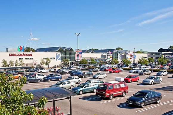 3. Maklare-Kungsbacka-Bjurfors-Kungsmassan.jpg