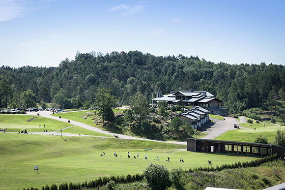 villor-till-salu-molndal-bjurfors-Hills-Golf-Sports-Club.jpg
